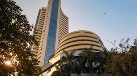  RBI के फैसले से सहमा बाजार, सेंसेक्स 400 अंक धड़ाम, paytm ने 10% लगाया गोता