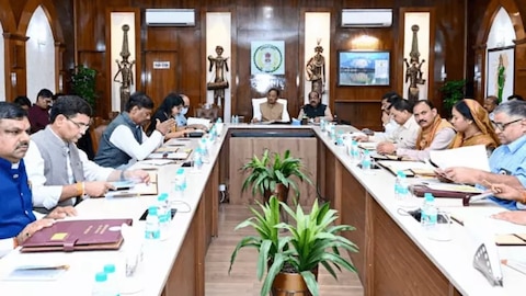 छत्तीसगढ़ कैबिनेट के 3 बड़े फैसले: पूर्व अग्निवीरों के लिए आरक्षक के 36  पदों पर भर्ती, विभाग का नाम भी बदला
