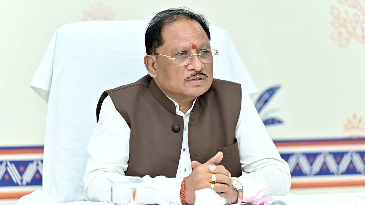 CM हेल्पलाइन 1076 बनी आम जनता का सहारा: लापरवाही पर पिपरिया तहसीलदार निलंबित; CM साय ने
