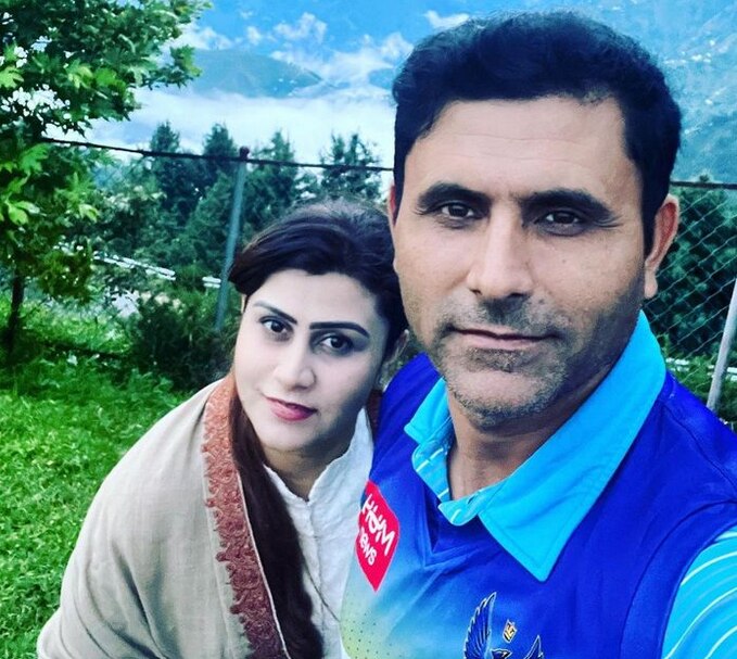 Former Pakistani Cricketer Abdul Razzaq Married to His Cousin Sister ...