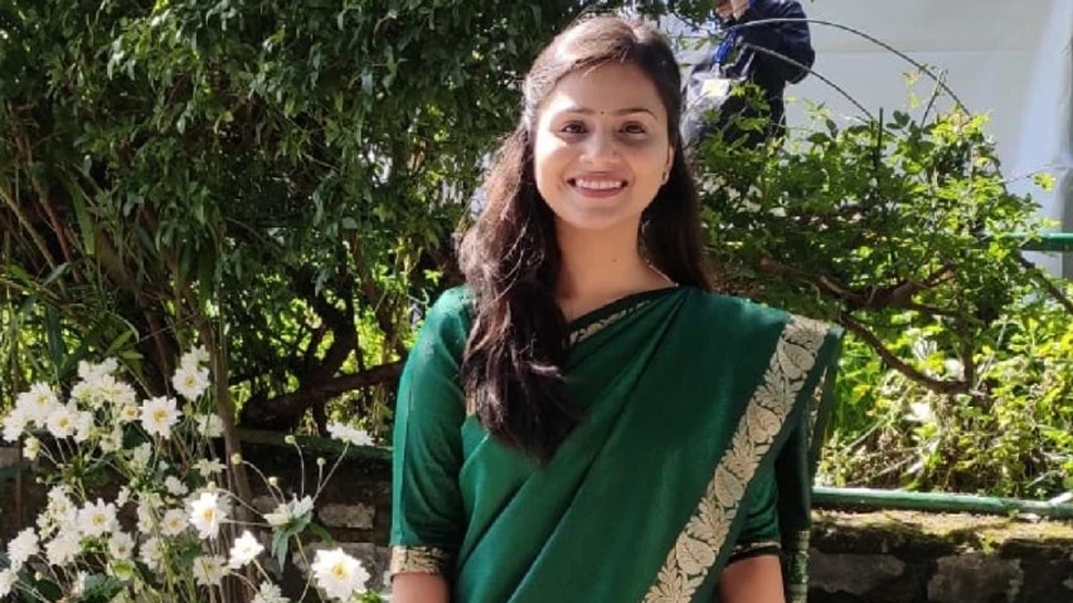 IAS Officer Ankita Jain Success Story Secured AIR 3 in UPSC Exam 2020