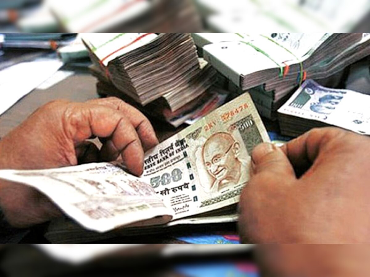 बैंक 5,000 रुपये मूल्य तक के या 20 पुराने कटे-फटे नोटों को निशुल्क बदलें: रिजर्व बैंक