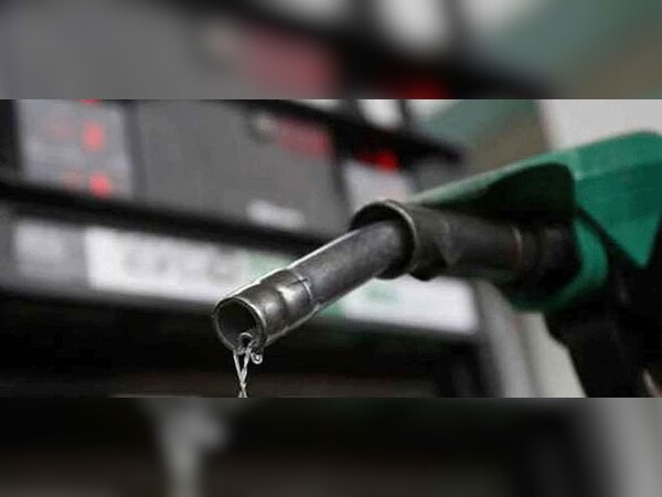 ବଢିଲା ତେଲଦର, ଜାଣନ୍ତୁ କେଉଁ ସହରରେ କେତେ ରହିଛି ଦର? 