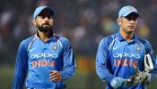 एक्सपर्ट्स को भले ही शंका हो, लेकिन क्या टीम इंडिया को भी धोनी पर है 'शक'! एक्सपर्ट्स को भले ही शंका हो, लेकिन क्या टीम इंडिया को भी धोनी पर है 'शक'!