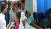 'फ्रेंड्स ऑफ नीरज कुमार' से काफिला रोककर मिले CM जगन मोहन रेड्डी, कैंसर पीड़ित का शुरू कराया इलाज 'फ्रेंड्स ऑफ नीरज कुमार' से काफिला रोककर मिले CM जगन मोहन रेड्डी, कैंसर पीड़ित का शुरू कराया इलाज