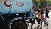राजस्थान में पानी की मनमानी कीमत वसूलने पर रोक के बाद टैंकर चालकों ने की हड़ताल राजस्थान में पानी की मनमानी कीमत वसूलने पर रोक के बाद टैंकर चालकों ने की हड़ताल