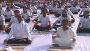 रांची में सर चढ़कर बोल रहा योगा का क्रेज, लोगों को है 21 जून का इंतजार रांची में सर चढ़कर बोल रहा योगा का क्रेज, लोगों को है 21 जून का इंतजार
