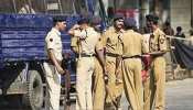 जयपुर: तनाव का माहौल देखते हुए पुलिस ने बढ़ाई इंटरनेट बंद रखने की अवधि जयपुर: तनाव का माहौल देखते हुए पुलिस ने बढ़ाई इंटरनेट बंद रखने की अवधि