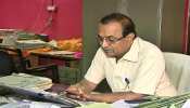 ग्वालियरः जरूरतमंद बच्चों को मिल सकें किताबें, इसलिए नगर निगम कर्मचारी ने शुरू किया बुक बैंक ग्वालियरः जरूरतमंद बच्चों को मिल सकें किताबें, इसलिए नगर निगम कर्मचारी ने शुरू किया बुक बैंक