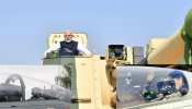 PICS: मोदी की 'फाइटर कैबिनेट' से मिलिए, टैंक में PM और लड़ाकू विमान में रक्षा मंत्री PICS: मोदी की 'फाइटर कैबिनेट' से मिलिए, टैंक में PM और लड़ाकू विमान में रक्षा मंत्री