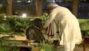 गांधीजी की 150वीं जयंती: साबरमती आश्रम पहुंचे पीएम मोदी, गांधी प्रतिमा पर किया माल्यार्पण गांधीजी की 150वीं जयंती: साबरमती आश्रम पहुंचे पीएम मोदी, गांधी प्रतिमा पर किया माल्यार्पण