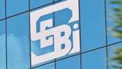 SEBI ने टॉप 500 कंपनियों में चेयरमैन और MD का पद अलग करने की मियाद बढ़ाई, जानिए वजह SEBI ने टॉप 500 कंपनियों में चेयरमैन और MD का पद अलग करने की मियाद बढ़ाई, जानिए वजह