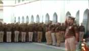 जयपुर पुलिस कमिश्नरेट में फहराया गया तिरंगा, अधिकारियों ने लिया लोगों की रक्षा का संकल्प जयपुर पुलिस कमिश्नरेट में फहराया गया तिरंगा, अधिकारियों ने लिया लोगों की रक्षा का संकल्प
