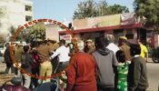 जयपुर में प्रदर्शन के दौरान लाठीचार्ज, पिटाई के बाद बीजेपी कार्यकर्ताओं ने किया थाने का घेराव जयपुर में प्रदर्शन के दौरान लाठीचार्ज, पिटाई के बाद बीजेपी कार्यकर्ताओं ने किया थाने का घेराव