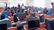 गुजरात: दुकानों के साथ IT और ITES इंडस्ट्रीज को भी मिली कारोबार की परमिशन, बस इन शर्तों का रखें ध्यान गुजरात: दुकानों के साथ IT और ITES इंडस्ट्रीज को भी मिली कारोबार की परमिशन, बस इन शर्तों का रखें ध्यान