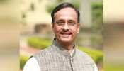 कांग्रेस की बसें खस्ताहाल, चलाने की अनुमति देकर श्रमिकों की जिंदगी से नहीं कर सकते खिलवाड़- UP डिप्टी CM कांग्रेस की बसें खस्ताहाल, चलाने की अनुमति देकर श्रमिकों की जिंदगी से नहीं कर सकते खिलवाड़- UP डिप्टी CM