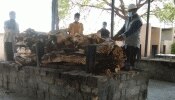 कोरोना के डर से बेटे ने किया पिता का शव लेने से इनकार, मुस्लिम शख्स ने किया ये काम कोरोना के डर से बेटे ने किया पिता का शव लेने से इनकार, मुस्लिम शख्स ने किया ये काम