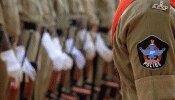 मास्क नहीं लगाना युवक को पड़ गया भारी, पुलिस हिरासत में मौत पर मचा बवाल मास्क नहीं लगाना युवक को पड़ गया भारी, पुलिस हिरासत में मौत पर मचा बवाल