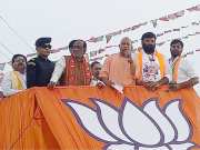 योगी का तेलंगाना में वादा, हैदराबाद को भाग्यनगर और महबूबनगर को बनाएंगे पलामुरू