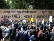Delhi Crime: JNU में छात्रों के बीच झड़प, ABVP और वामपंथी संगठन में जमकर चले लाठी-डंडे, जानें क्यों