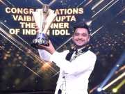 Indian Idol 14 Winner: कानपुर के वैभव गुप्ता ने अपने नाम की शो की ट्रॉफी, जानिए क्या-क्या मिला प्राइज