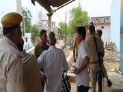 Bharatpur News: फौजी के घर जांच के लिए पहुंची CID, परिजनों और ग्रामीणों ने बंधक बनाकर पीटा  