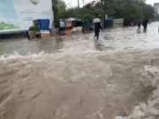 Maharashtra weather: पुणे में भारी बारिश के बीच सेना बुलाई गई, तीन लोगों की करंट लगने से मौत, मुंबई में रेड अलर्ट