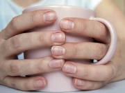 White spots on nails warning signs 