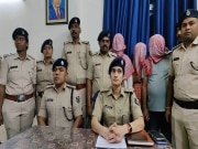 Bihar News: सौतेली मां ने चंद रुपए की खातिर बेटी की इज्जत का किया सौदा, पटना के अपार्टमेंट में नाबालिग से गैंगरेप, 5 गिरफ्तार