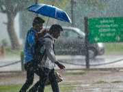 Delhi NCR Rain: दिल्ली-एनसीआर में बारिश ने बढ़ाई ठंड, इस तारीख से और नीचे जाएगा पारा!