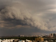 Rajasthan Weather Update: सुबह से हो रही बारिश से मुंह केबल गिरा तापमान, ठिठुर रहा सीकर-अजमेर से लेकर दौसा और नागौर, पढ़ें वेदर अपडेट 