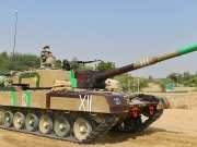 एक्शन मोड में भारतीय सेना, सभी युद्धक टैंकों को किया जा रहा अपग्रेड, क्या कोई खतरे से पहले की घंटी?