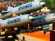 Brahmos Missile: यूपी के इस जिले में बनेंगी &#039;बाहुबली&#039; ब्रह्मोस मिसाइलें, सुनते ही दुश्मनों के कान होंगे खड़े!