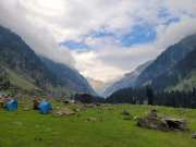 Pahalgam: &#039;आज मरने वालों की लिस्ट में हमारा भी नाम होता&#039;...28 पर्यटकों की जान इस एक छोटी सी डील ने बचा ली!