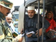 भारत में डेडलाइन के बाद रुके पाकिस्तानी नागरिकों के खिलाफ होगी कार्रवाई, जानें क्या दी जाएगी सजा!
