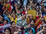 ब्रिटिश सांसदों ने दी यूनुस सरकार को चेतावनी, हिंदुओं पर हमले रोके या खामियाजा भुगतने के लिए रहे तैयार!