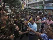 Bangladesh Crisis: यूनुस ने दी इस्तीफे की धमकी, ढाका में फिर हो सकता है विरोध प्रदर्शन...हिंदू सेफ?