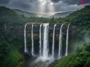भारत के इस अनोखे झरने पर दिखाई देता है जादू! एक ही चट्टान से बहती 7 धाराएं; बन गया लोगों की पहली पसंद 
