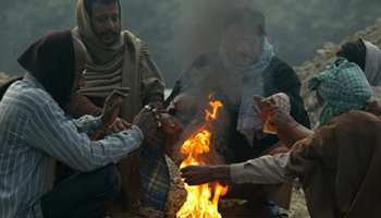 मध्य प्रदेश में ठंड ने तोड़ा 10 साल का रिकॉर्ड, बैतूल में 2 डिग्री पहुंचा पारा मध्य प्रदेश में ठंड ने तोड़ा 10 साल का रिकॉर्ड, बैतूल में 2 डिग्री पहुंचा पारा