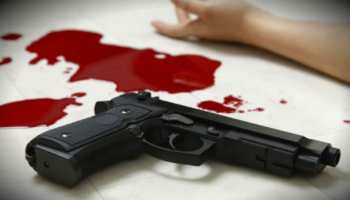 बिहार : दरभंगा में चाय की दुकान पर फायरिंग, 2 की मौत, एक की हालत गंभीर बिहार : दरभंगा में चाय की दुकान पर फायरिंग, 2 की मौत, एक की हालत गंभीर