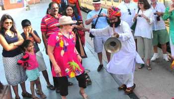 जयपुर: ऑफ सीजन के बावजूद 'पैलेस ऑन व्हील्स' में उमड़ी पर्यटकों की भीड़ जयपुर: ऑफ सीजन के बावजूद 'पैलेस ऑन व्हील्स' में उमड़ी पर्यटकों की भीड़