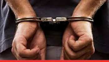 जयपुर: ठग गिरोह का सांगानेर पुलिस ने किया पर्दाफाश, 4 आरोपी गिरफ्तार जयपुर: ठग गिरोह का सांगानेर पुलिस ने किया पर्दाफाश, 4 आरोपी गिरफ्तार