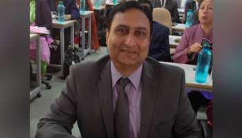 जेल में बंद कैदियों के बच्चों की जिंदगी सुधारने में जुटे कलेक्टर संजय अलंग, किया यह बड़ा काम! जेल में बंद कैदियों के बच्चों की जिंदगी सुधारने में जुटे कलेक्टर संजय अलंग, किया यह बड़ा काम!