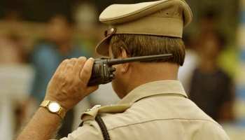 बारां: गंदगी से परेशान लोगों ने हाइवे पर लगाया जाम, पुलिस की समझ के बाद रास्ता किया खाली बारां: गंदगी से परेशान लोगों ने हाइवे पर लगाया जाम, पुलिस की समझ के बाद रास्ता किया खाली
