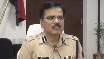 बिहार: बेतिया गैंगरेप मामले में 4 आरोपी गिरफ्तार, पांचवे की तलाश जारी बिहार: बेतिया गैंगरेप मामले में 4 आरोपी गिरफ्तार, पांचवे की तलाश जारी