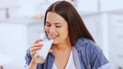 avoid these 5 food items after drinking milk