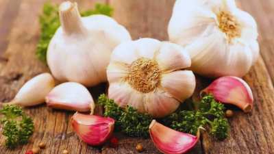 lahsun khane ke nuksan know about these 5 side effects of garlic