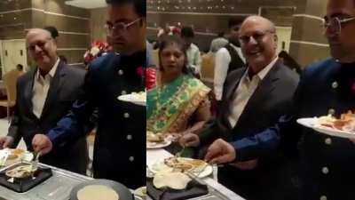 Viral Funny Video Guests seen baking bread at wedding Hi Fi wedding video goes viral on social media