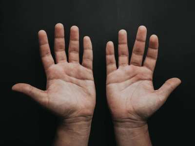 Palm reading hand line tells about luck of government job