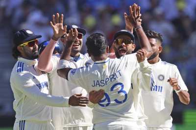 IND vs AUS 1st Test LIVE: भारत ने दिया 534 रन का टारगेट, ऑस्ट्रेलिया के दूसरी पारी में गिरे 2 विकेट 